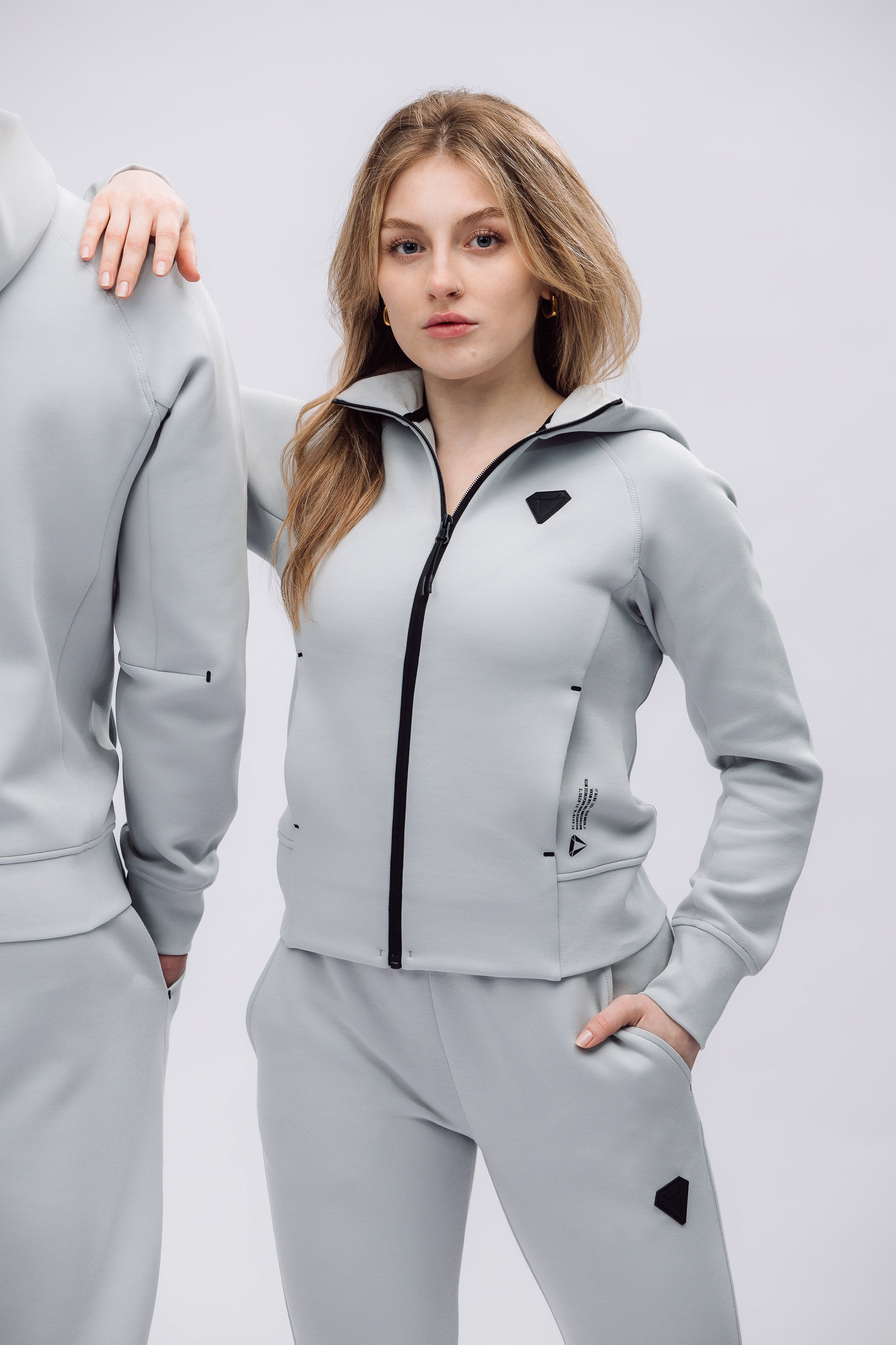 TECHFIT WOMENS TRACKSUIT BUNDLE - WOLF GREY (2-PIECE)